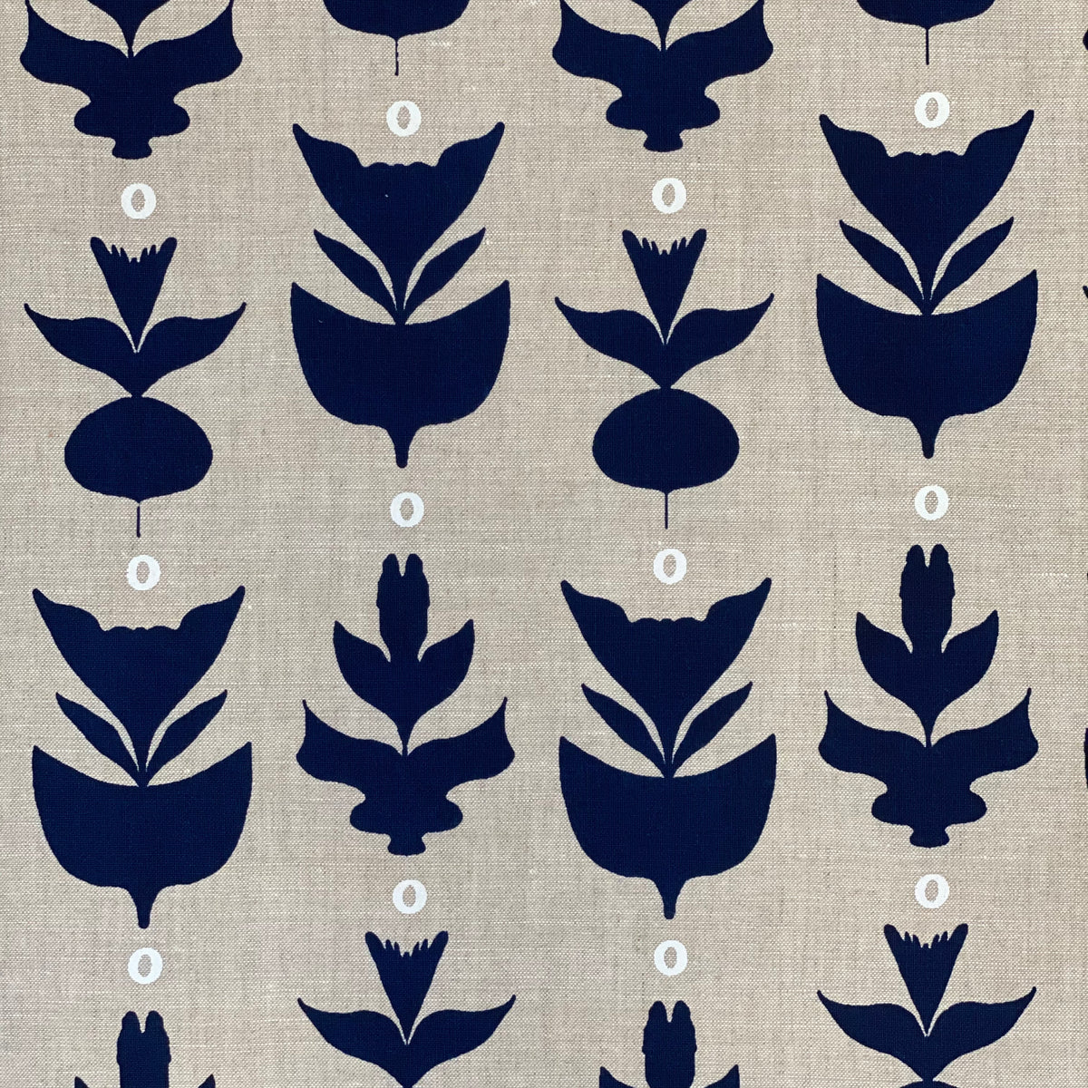 Capri – a clean, sculptural pattern printed on Belgian linen by Greige Textiles, bringing classic garden symmetry and modern sophistication to interior design projects