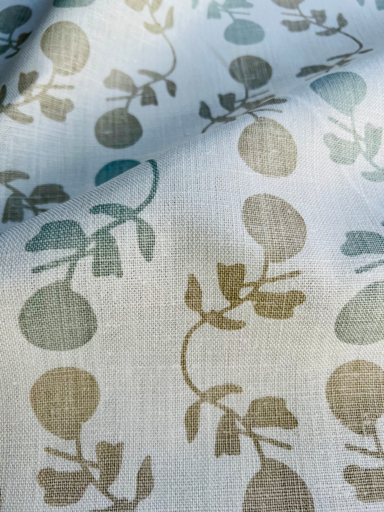 From bold florals to abstract motifs, Greige Textiles offers playful, handcrafted patterns on linen—made for layered and inviting spaces.