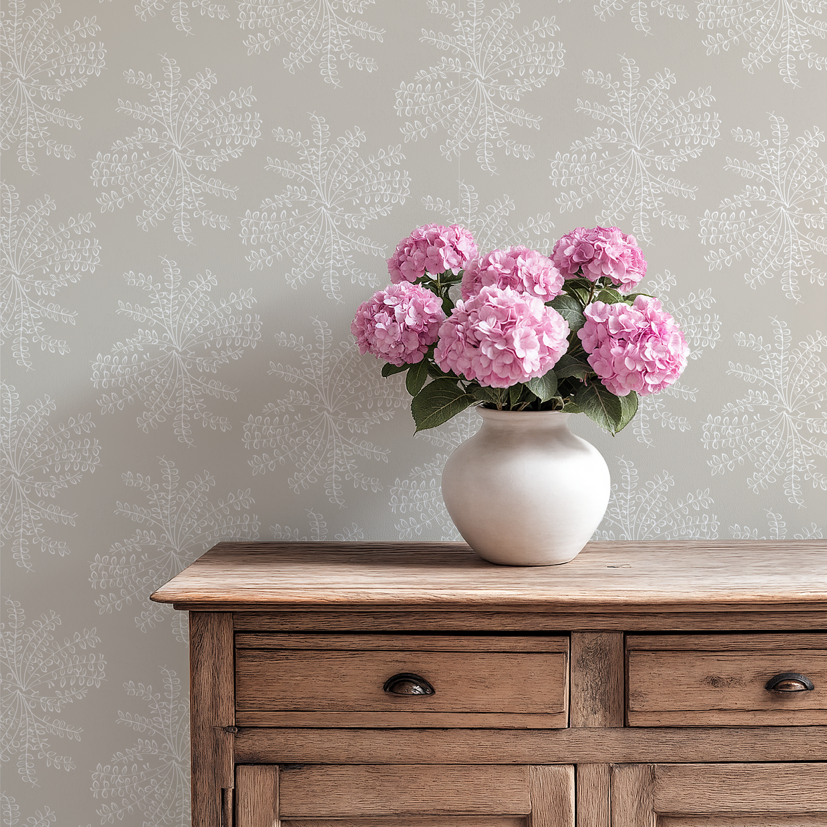 Ashby wallpaper — a modern botanical motif capturing the freeform beauty of wildflowers, created to bring a subtle organic touch to walls.