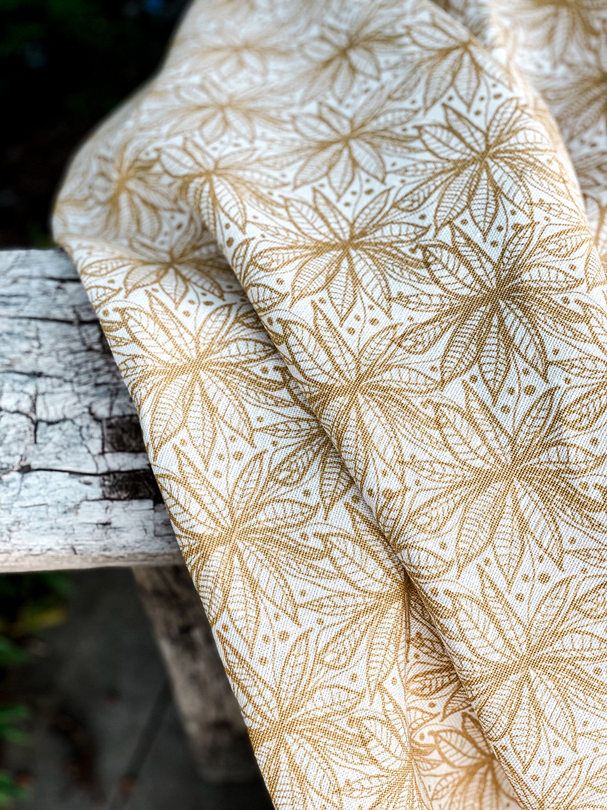 A refined, lace-like design, Akela evokes the graceful ironwork of Paris&#39; iconic Eiffel Tower. This timeless pattern offers rich texture and intricate detailing, making it an ideal choice for designers who seek to infuse their spaces with subtle luxury and sophisticated European charm.