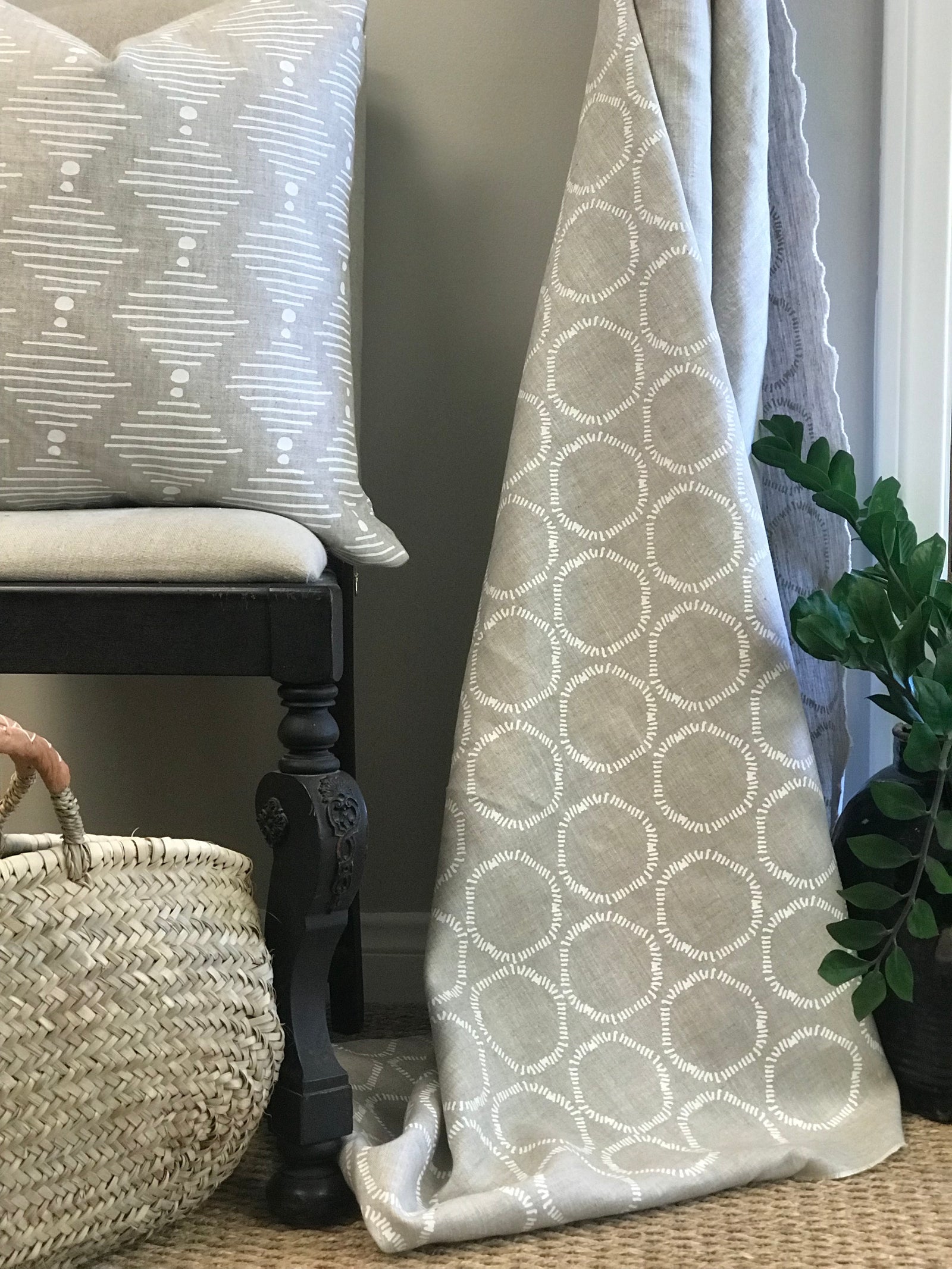 Cape pattern from Greige Textiles — organic, open circles hand printed on premium Belgian linen, suited for pillows, curtains, and light upholstery.

