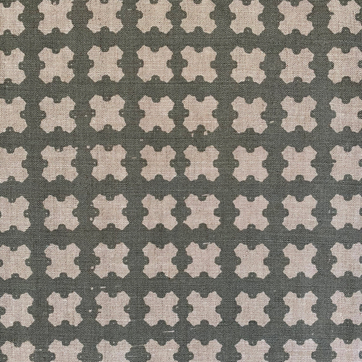 Greige Textiles offers artisan fabrics and wallpapers, hand-printed with heritage patterns. Discover more online.