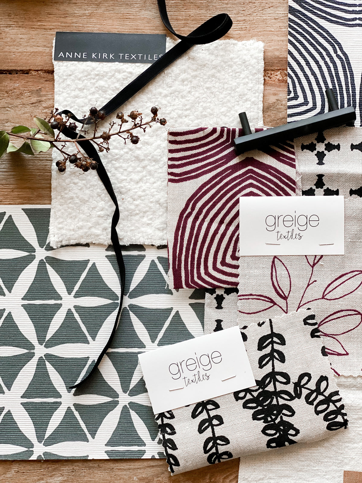 Tuile Wallpaper Wedgewood