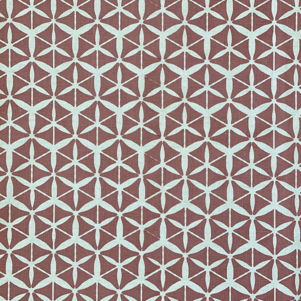 Tuile Fabric Fig on Oatmeal