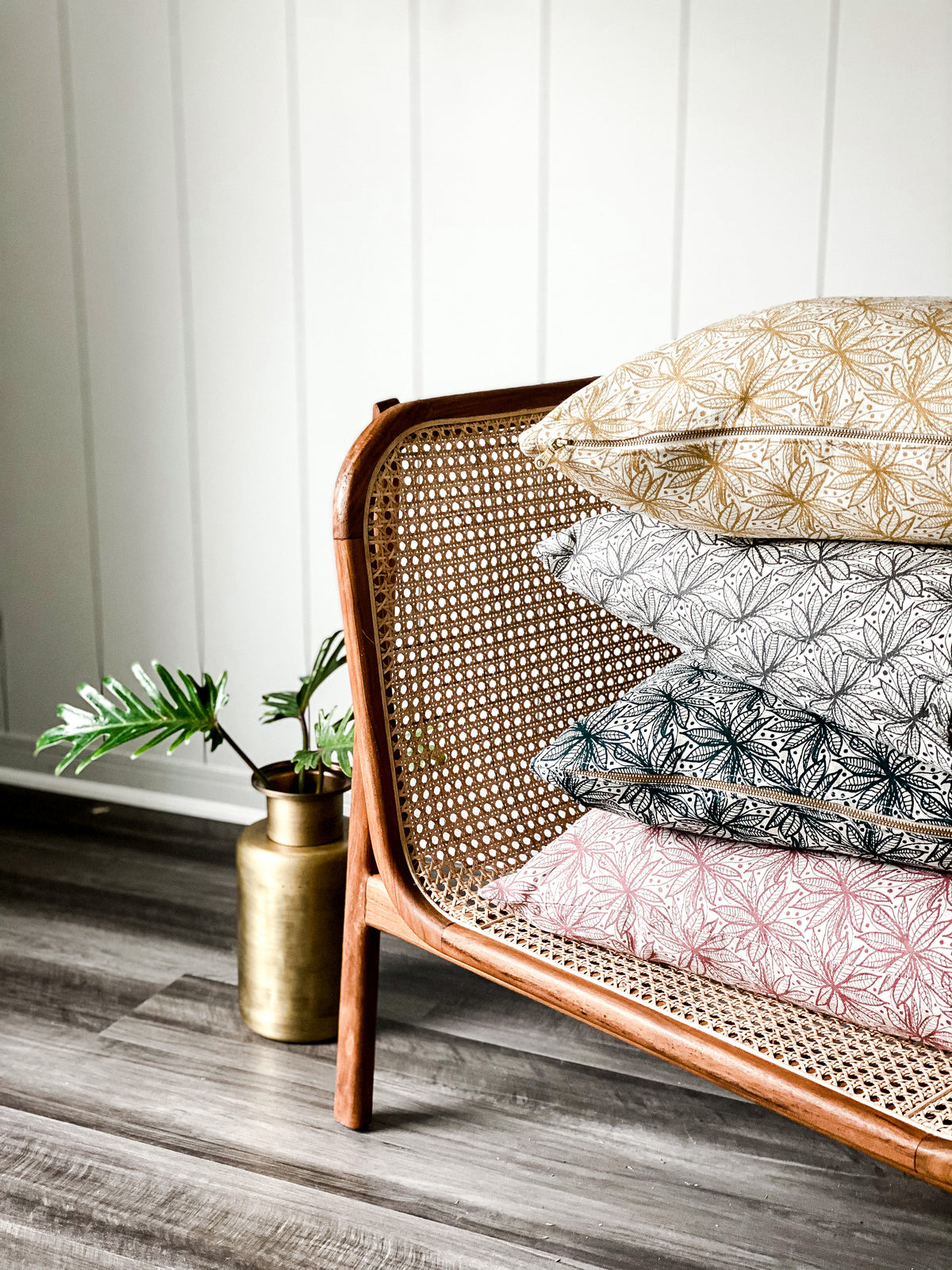 A refined, lace-like design, Akela evokes the graceful ironwork of Paris&#39; iconic Eiffel Tower. This timeless pattern offers rich texture and intricate detailing, making it an ideal choice for designers who seek to infuse their spaces with subtle luxury and sophisticated European charm.