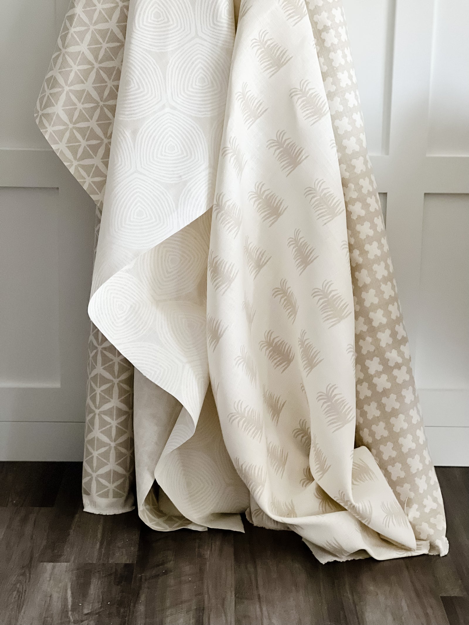 Imogene Fabric Heron on Oyster