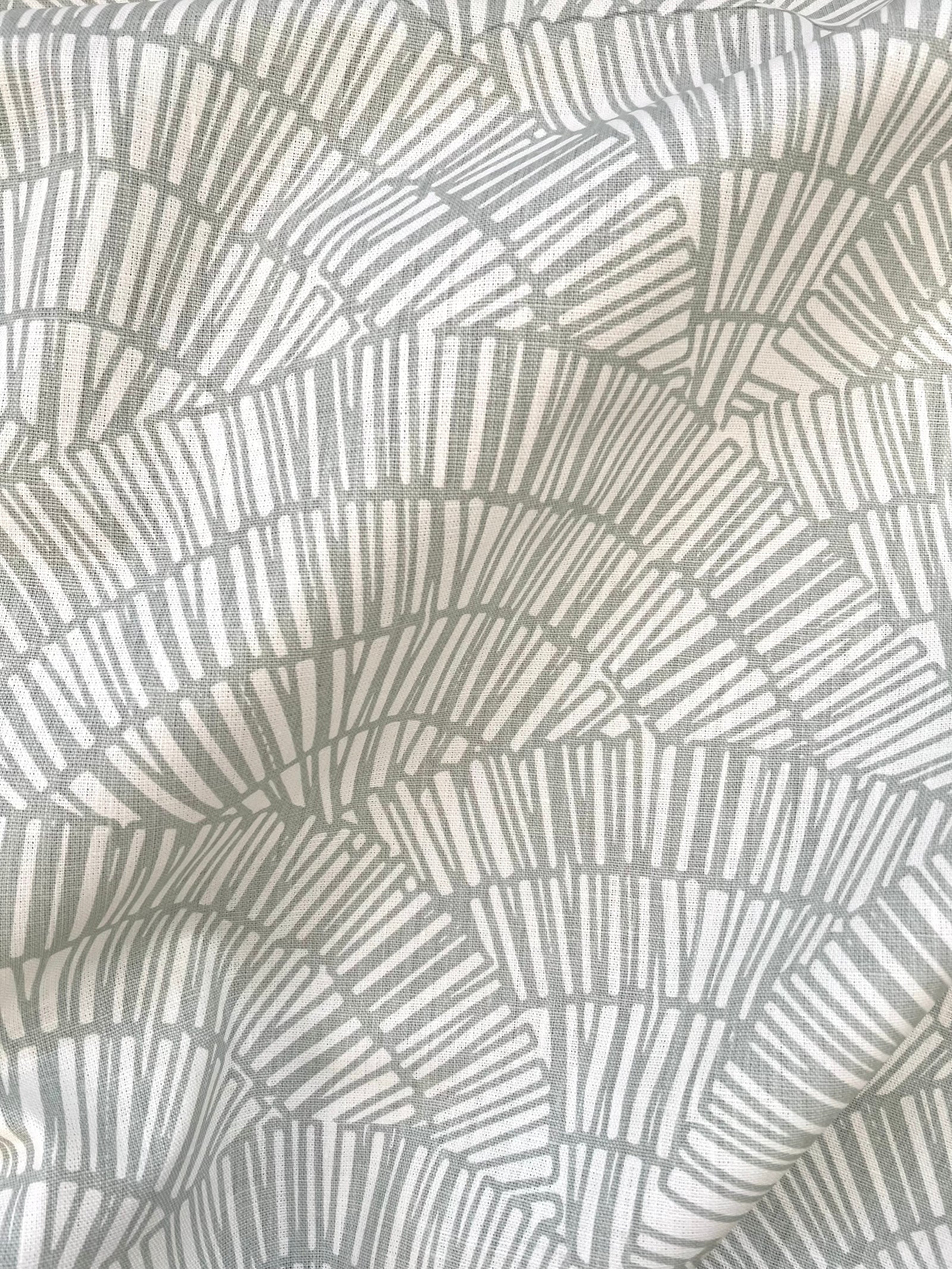 Fan Fabric Salt on Oyster