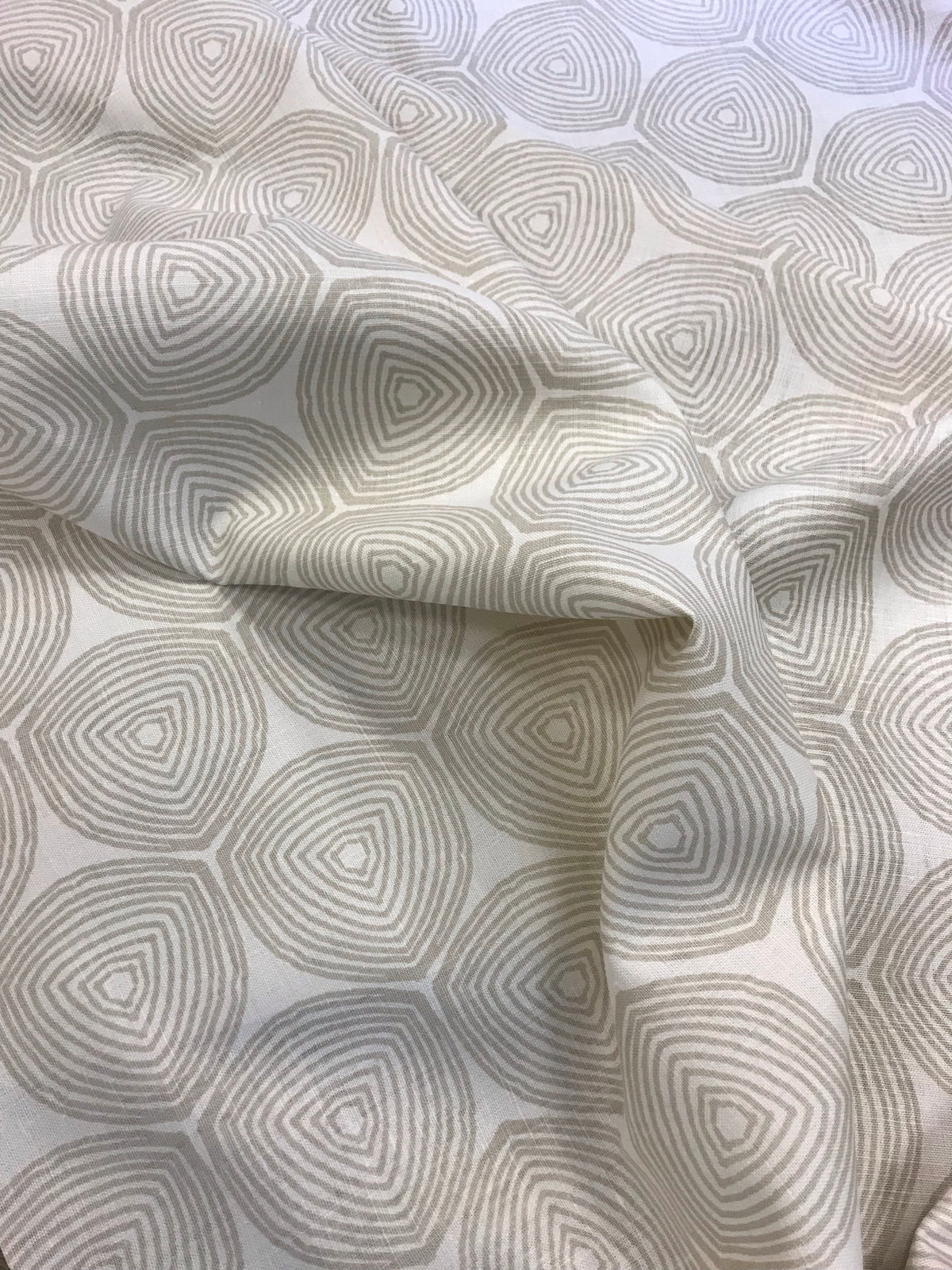 Ward Fabric Heron on Oyster