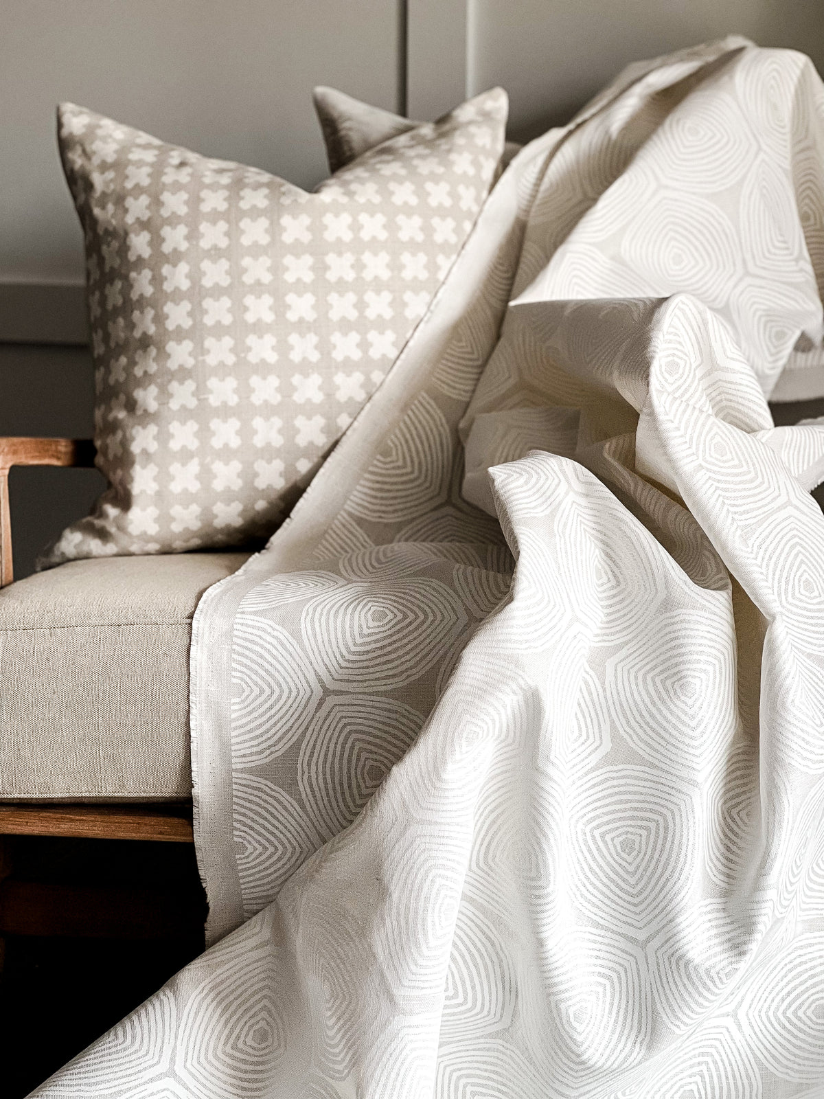 Ward Fabric White on Oyster